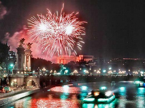 BastilleDay-Paris_2273748i دیدنی های فرانسه