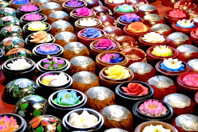 اجناس بازار چیانگ مای اجناس بازار چیانگ مای