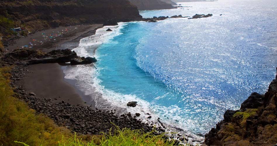 black beach1 black beach1