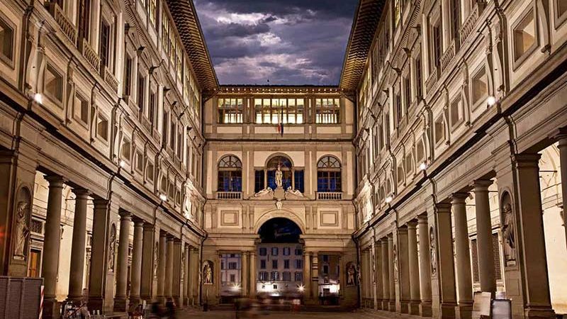 گالری اوفیتزی (Uffizi Gallery) گالری اوفیتزی (Uffizi Gallery)