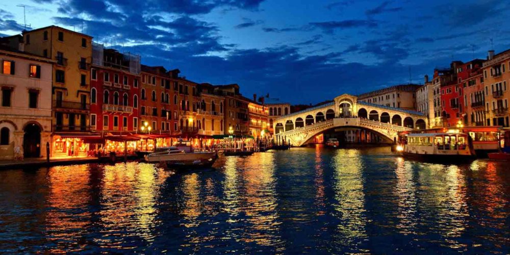 Grand-Canal-At-Night-Photo Grand-Canal-At-Night-Photo