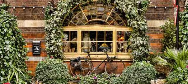 24.-Sarastro-Restaurant