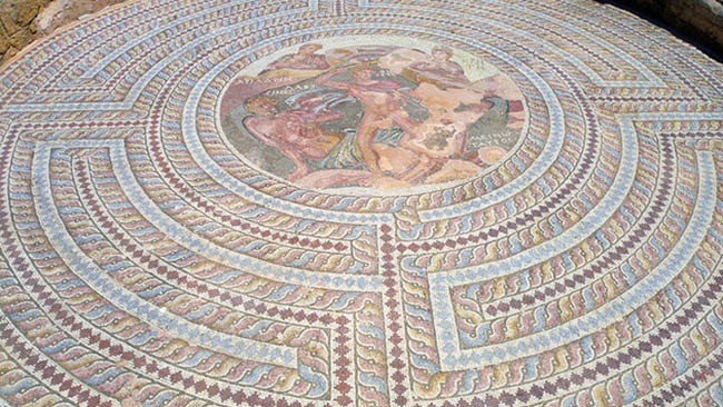 mosaic in house of dionysus mosaic in house of dionysus
