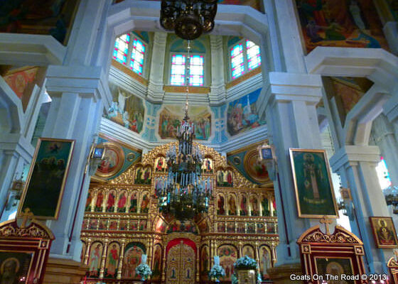 inside-the-stunning-zenkov-cathedral inside-the-stunning-zenkov-cathedral