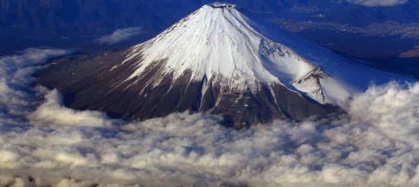 mt-fuji-is-a-wi-fi-hotspot1