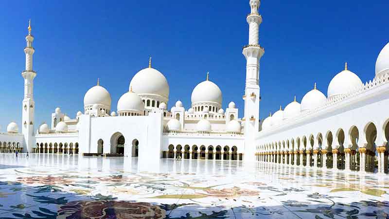 حیاط مرکزی مسجد حیاط مرکزی مسجد
