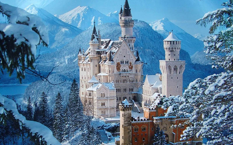 قلعه Neuschwanstein در آلمان قلعه Neuschwanstein در آلمان