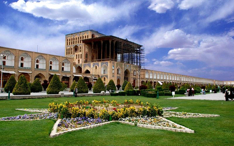 عالی قاپو عالی قاپو
