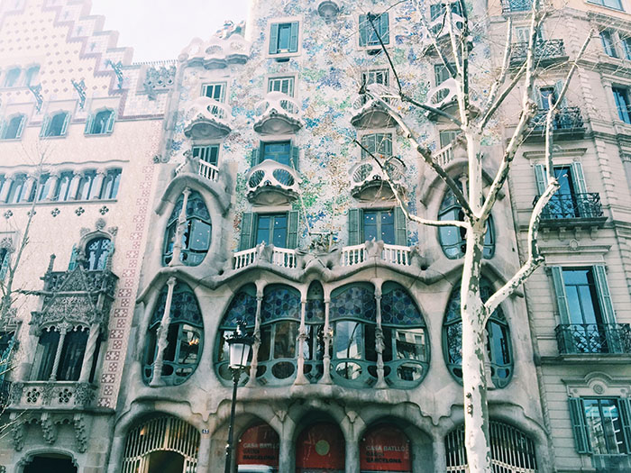 معماری بارسلونا معماری بارسلونا