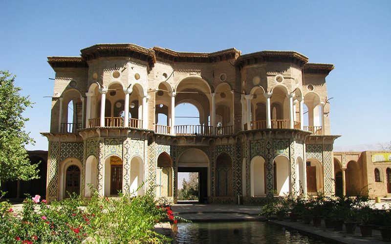 بنای داخلی باغ بنای داخلی باغ