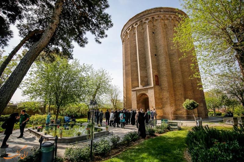 بازدید از برج طغرل بازدید از برج طغرل
