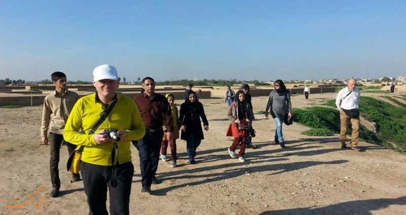 بستن قرارداد با تورلیدرها بستن قرارداد با تورلیدرها