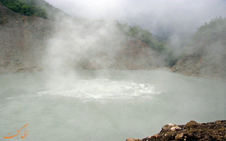 دریاچه دریاچه