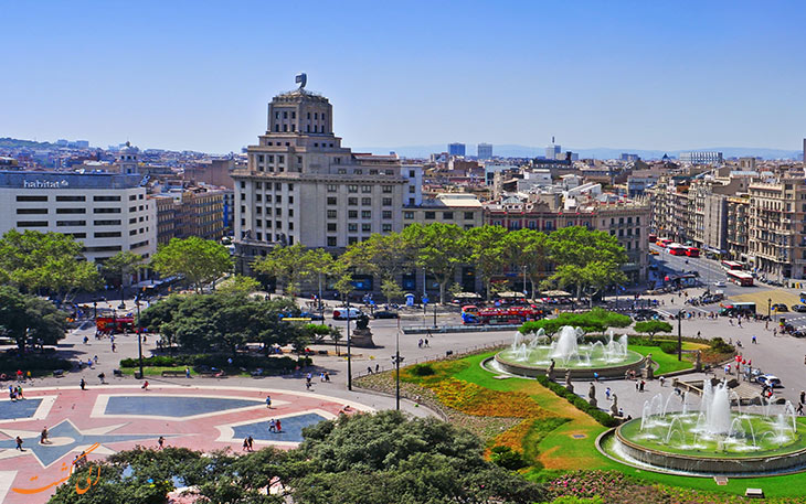 میدان کاتالونیا در بارسلونا میدان کاتالونیا در بارسلونا