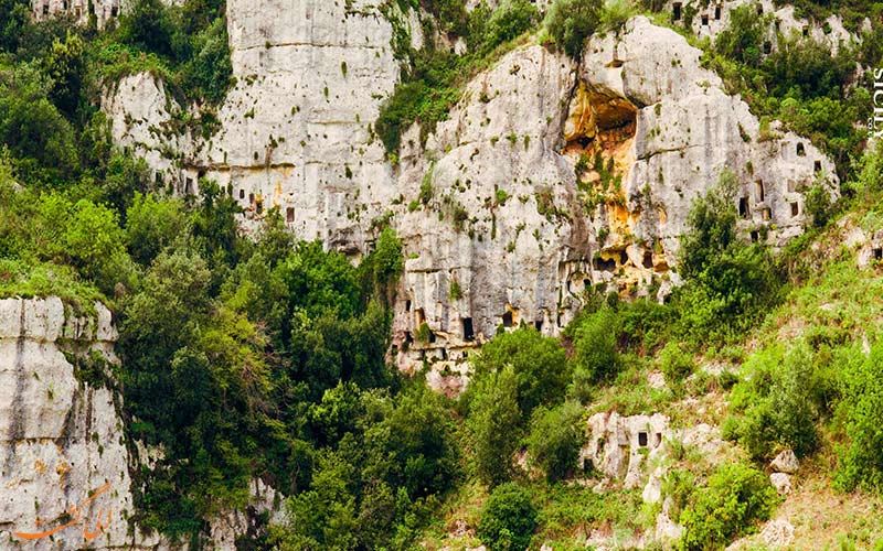 قبرستان عجیب پانتالیکا قبرستان عجیب پانتالیکا