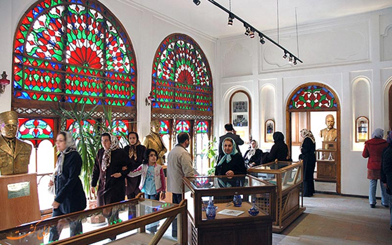 پنجره های رنگی پنجره های رنگی