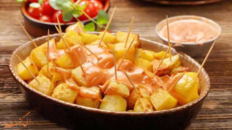 غذای Patatas Bravas غذای Patatas Bravas