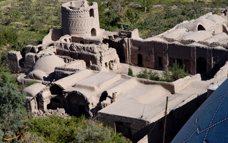خانه خادم آستانه خانه خادم آستانه