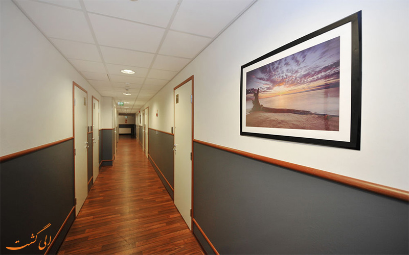 Forenom Aparthotel Oulu Uusikatu- eligasht.com راهروی هتل Forenom Aparthotel Oulu Uusikatu- eligasht.com راهروی هتل