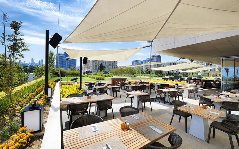 JW Marriott Absheron Baku Hotel- eligasht.com تراس JW Marriott Absheron Baku Hotel- eligasht.com تراس