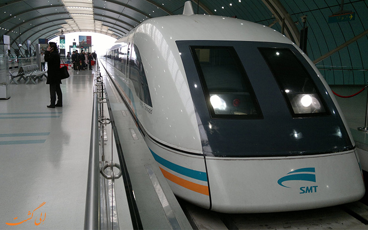 قطار مگلو در حمل و نقل فرودگاه شانگهای قطار مگلو در حمل و نقل فرودگاه شانگهای