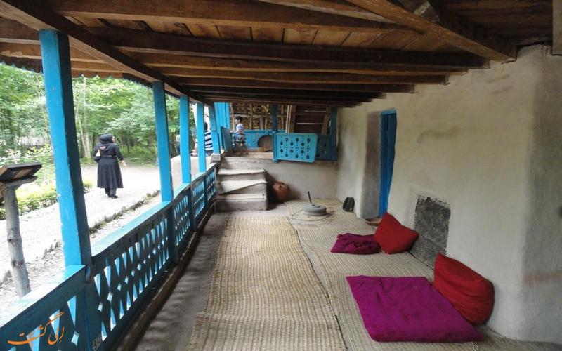 خانه های محلی در موزه میراث روستایی گیلان خانه های محلی در موزه میراث روستایی گیلان