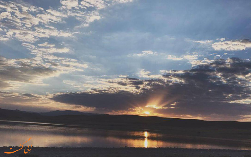 دریاچه پری دریاچه پری