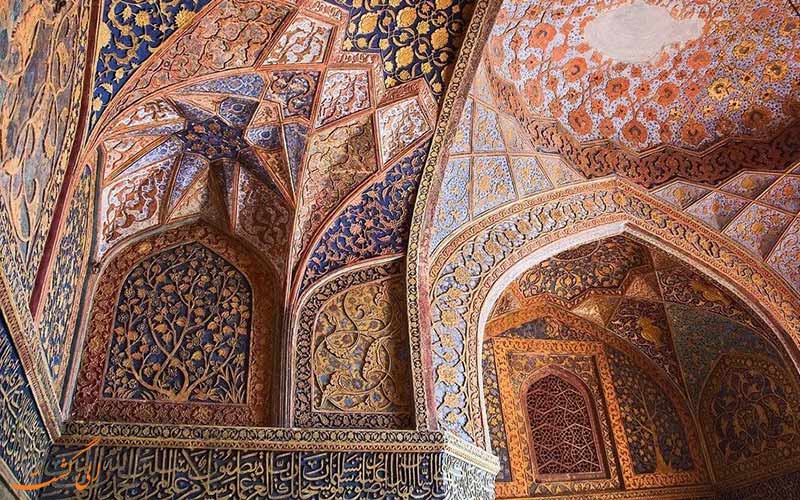 تزئینات درون اکبرشاه از جاذبه های آگرا تزئینات درون اکبرشاه از جاذبه های آگرا