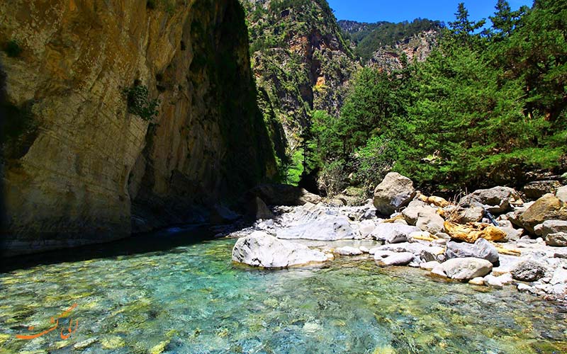 ساماریا جورج ساماریا جورج
