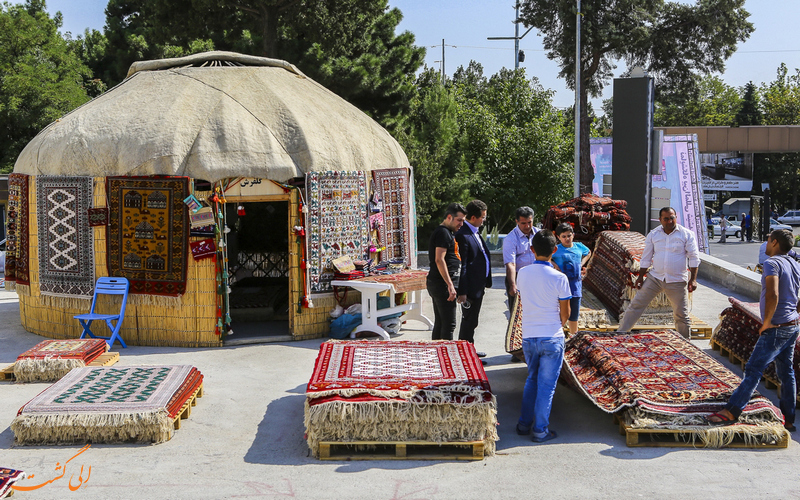 سی امین نمایشگاه ملی صنایع دستی سی امین نمایشگاه ملی صنایع دستی