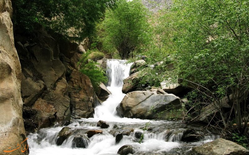 مسیر آبشار زیبای گرینه مسیر آبشار زیبای گرینه