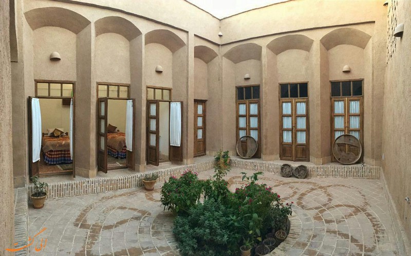 بوم گردی بوم گردی