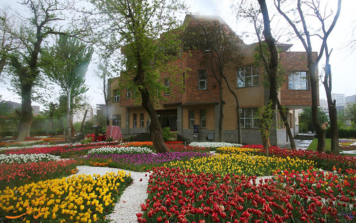 باغ گل ایل گلی در تبریز باغ گل ایل گلی در تبریز