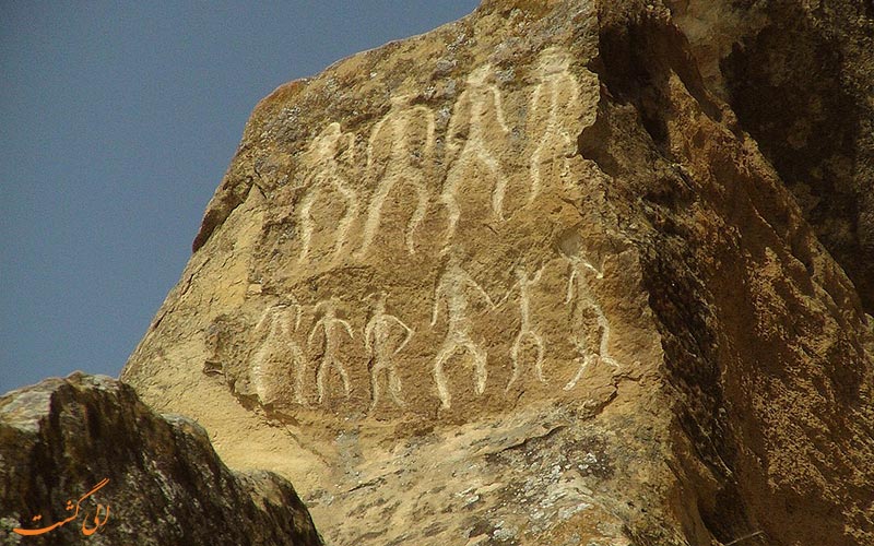برنامه سفر به باکو در 5 روز-حکاکی ها برنامه سفر به باکو در 5 روز-حکاکی ها