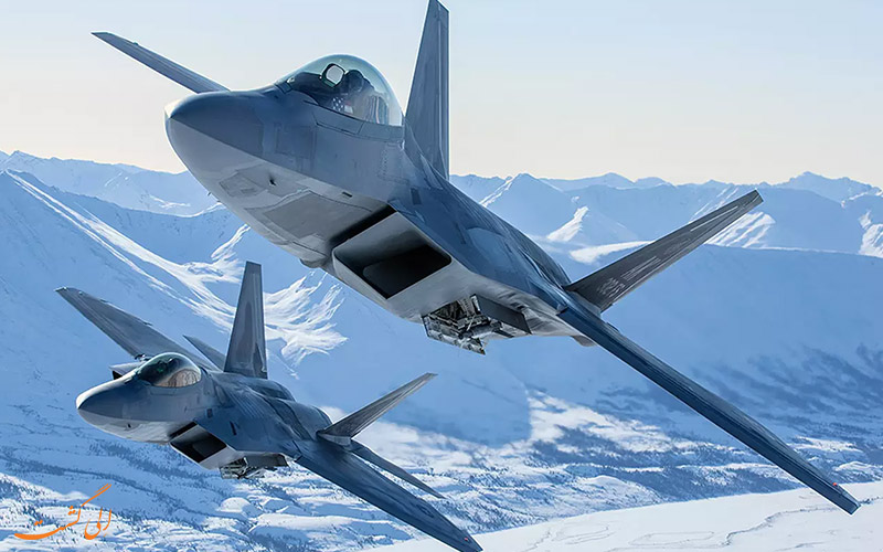 ● هواپیمای F-22 ● هواپیمای F-22