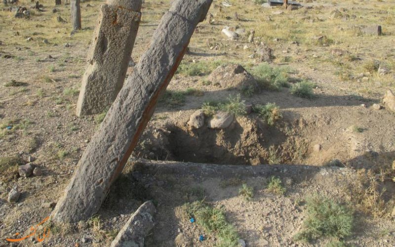 بررسی قبرستان پینه شلوار تبریز از نظر تاریخی بررسی قبرستان پینه شلوار تبریز از نظر تاریخی