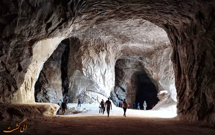تونل نمکی در گرمسار تونل نمکی در گرمسار