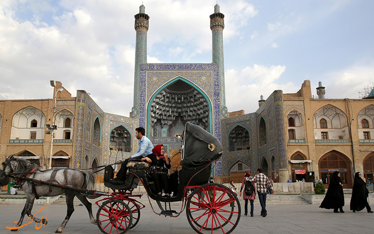 سفر چینی ها به ایران در سال نو سفر چینی ها به ایران در سال نو
