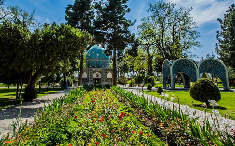 آرامگاه-کمال الملک و عطار-جاذبه های نیشابور آرامگاه-کمال الملک و عطار-جاذبه های نیشابور