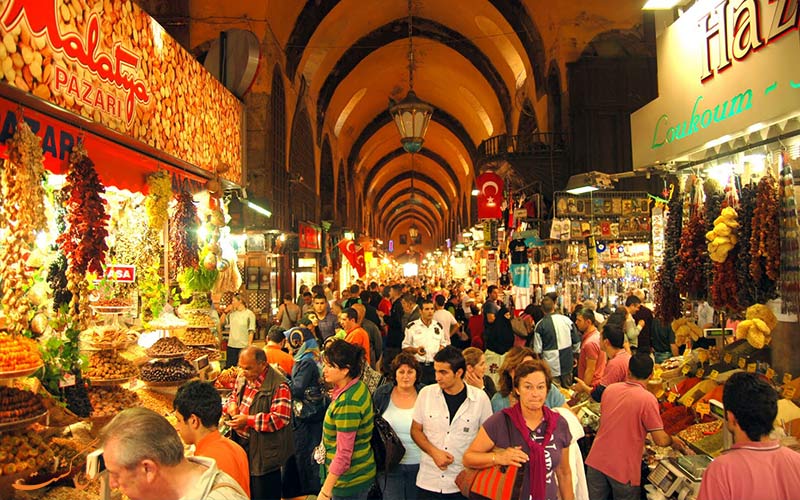 بازار ادویه استانبول بهترین زمان سفر به ترکیه-بازار ادویه استانبول