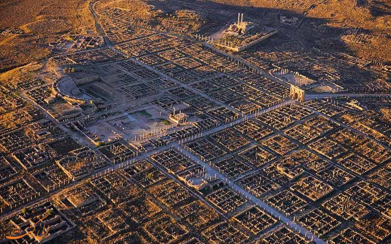 شهر-باستانی-تیمگاد و طاق تروجان شهر-باستانی-تیمگاد و طاق تروجان