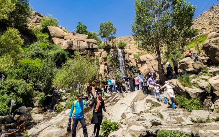 آبشار گنجنامه آبشار گنجنامه
