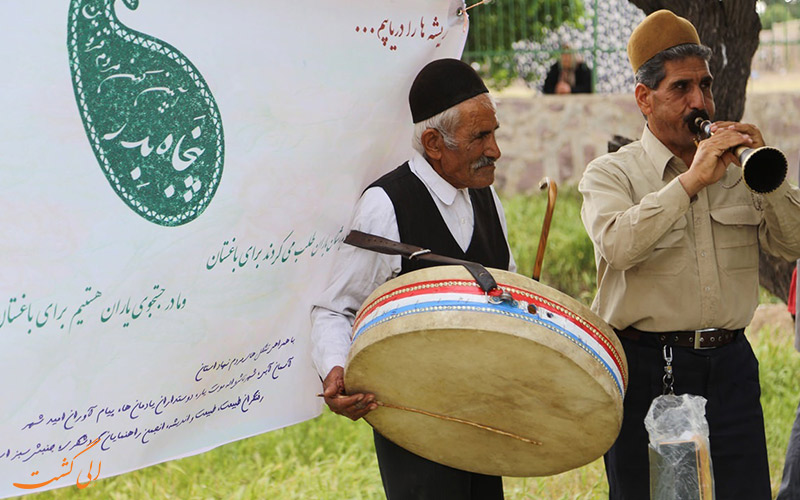 درباره ی مراسم پنجاه به در قزوینی ها! درباره ی مراسم پنجاه به در قزوینی ها!