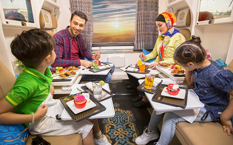 قطار لوکس فدک قطار لوکس فدک