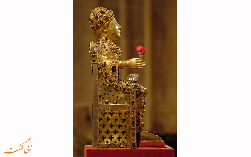 تندیس طلایی سنت فوی | Statue reliquaire de Sainte Foy تندیس طلایی سنت فوی | Statue reliquaire de Sainte Foy