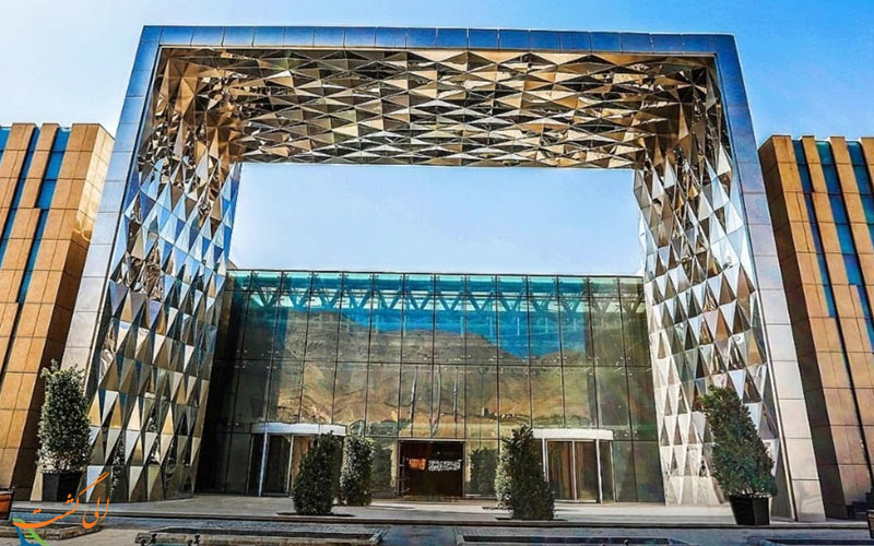 سردر پاساژ ایران مال تهران سردر پاساژ ایران مال تهران