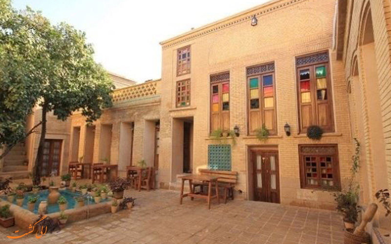ماه منیر ماه منیر