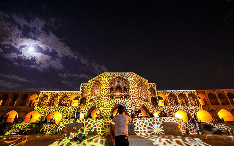 نورپردازی پل خواجو در شب نورپردازی پل خواجو در شب
