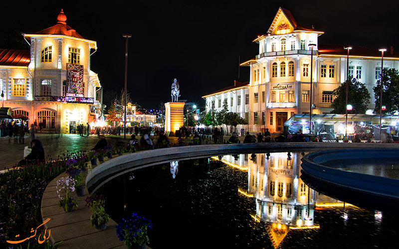 شهرداری رشت در زمان نورپردازی شب شهرداری رشت در زمان نورپردازی شب
