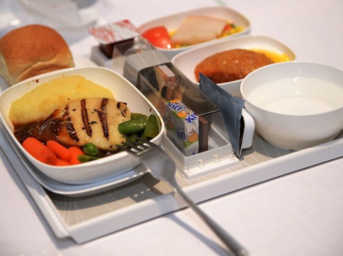 13-Emirates-cattring کترینگ هواپیمایی امارات